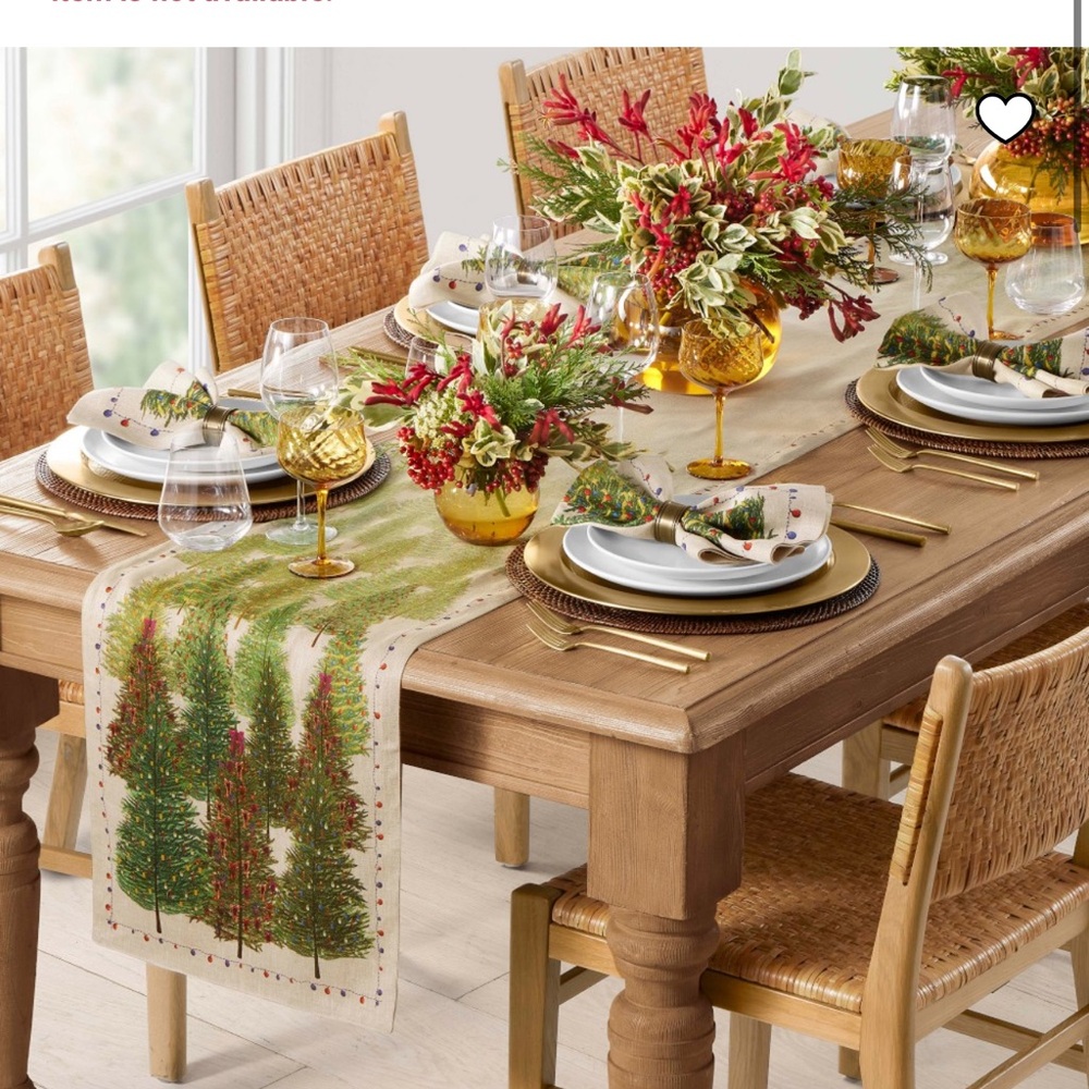 Williams Sonoma Holiday Forest Table Runner Made in Italy 16” x 108” NWT